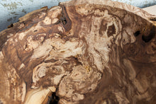 Carica l'immagine nel visualizzatore di Gallery, Ciotola naturale in Albicocco fiorito